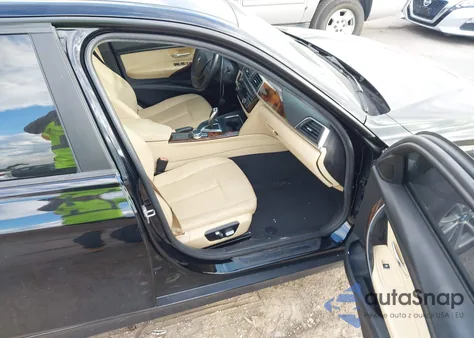 2018 BMW 320I from USA, damaged, VIN WBA8E1G55JNU91713